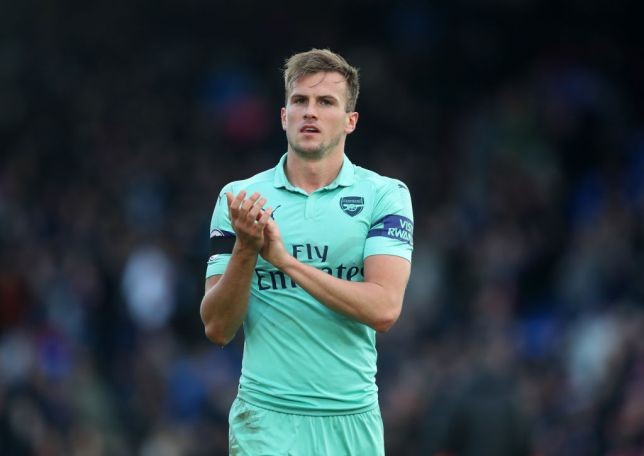 Trung hệ Arsenal chỉ ra thói quen cần loại bỏ dưới thời Unai Emery - Bóng Đá