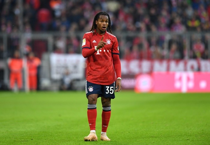 Bayern bỏ màu xanh trên áo đấu - Bóng Đá
