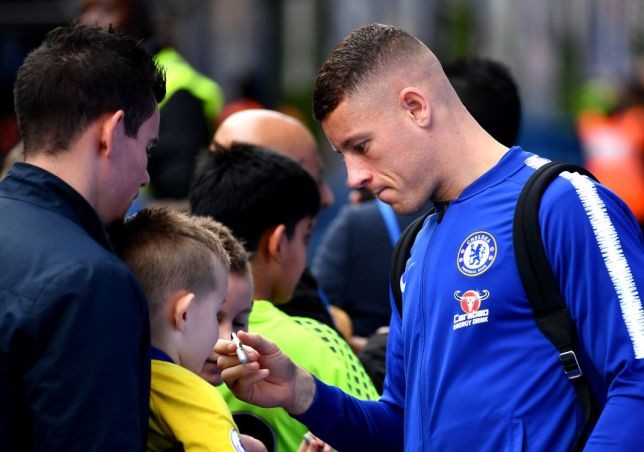 Sarri tiết lộ vì sao Barkley lỡ trận Chelsea đấu Fulham - Bóng Đá