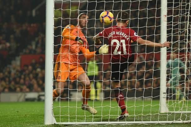 TRỰC TIẾP Man United 1-1 Arsenal: Martial đưa trận đấu về vạch xuất phát (H1) - Bóng Đá