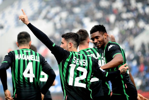 Điên rồ Serie A! 15 phút cuối, 3 bàn thắng, 2 thẻ đỏ - Bóng Đá