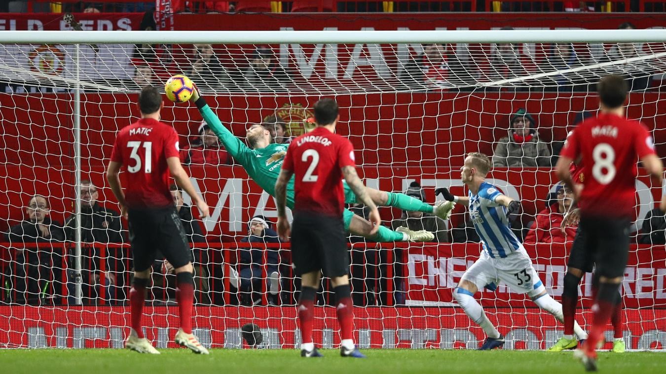 Premier League và 10 khoảnh khắc ấn tượng trong ngày Boxing Day: Nhà Vua cuối đầu - Bóng Đá