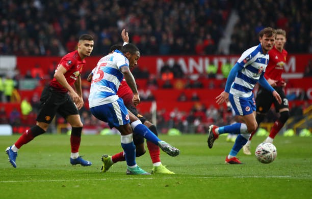 TRỰC TIẾP Man United 2-0 Reading: Sanchez 'gieo sầu' cho đội nhà (H2) - Bóng Đá