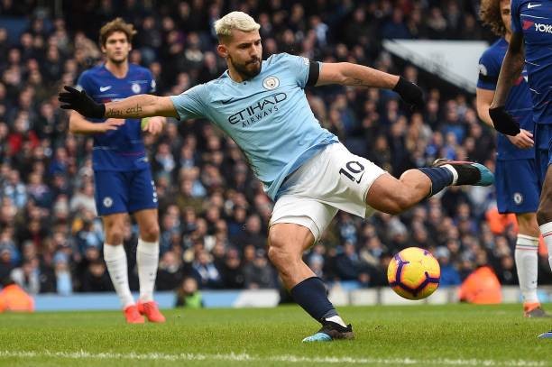 Không lập hattrick, Aguero 'khó lòng' ăn nói với Pep Guardiola - Bóng Đá