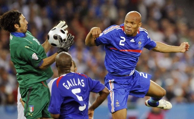 13 cầu thủ bạn sẽ không ngờ họ lại từng khoác áo Les Bleus - Bóng Đá