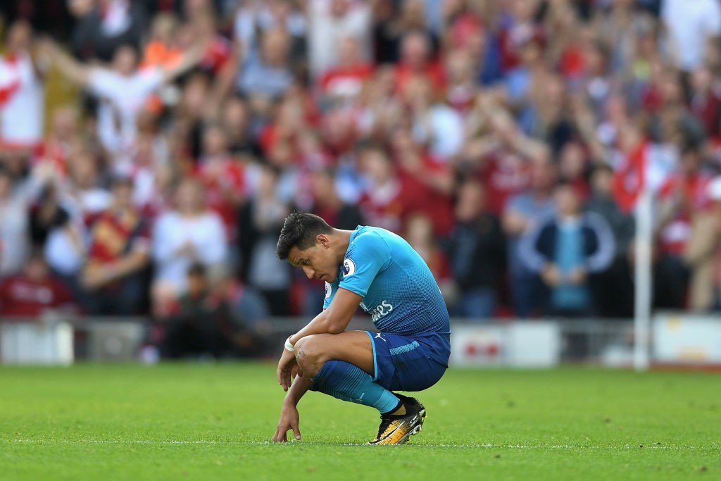 Sanchez lộ rõ bộ mặt hám tiền khi tính đào tẩu đến PSG vào tháng Giêng - Bóng Đá
