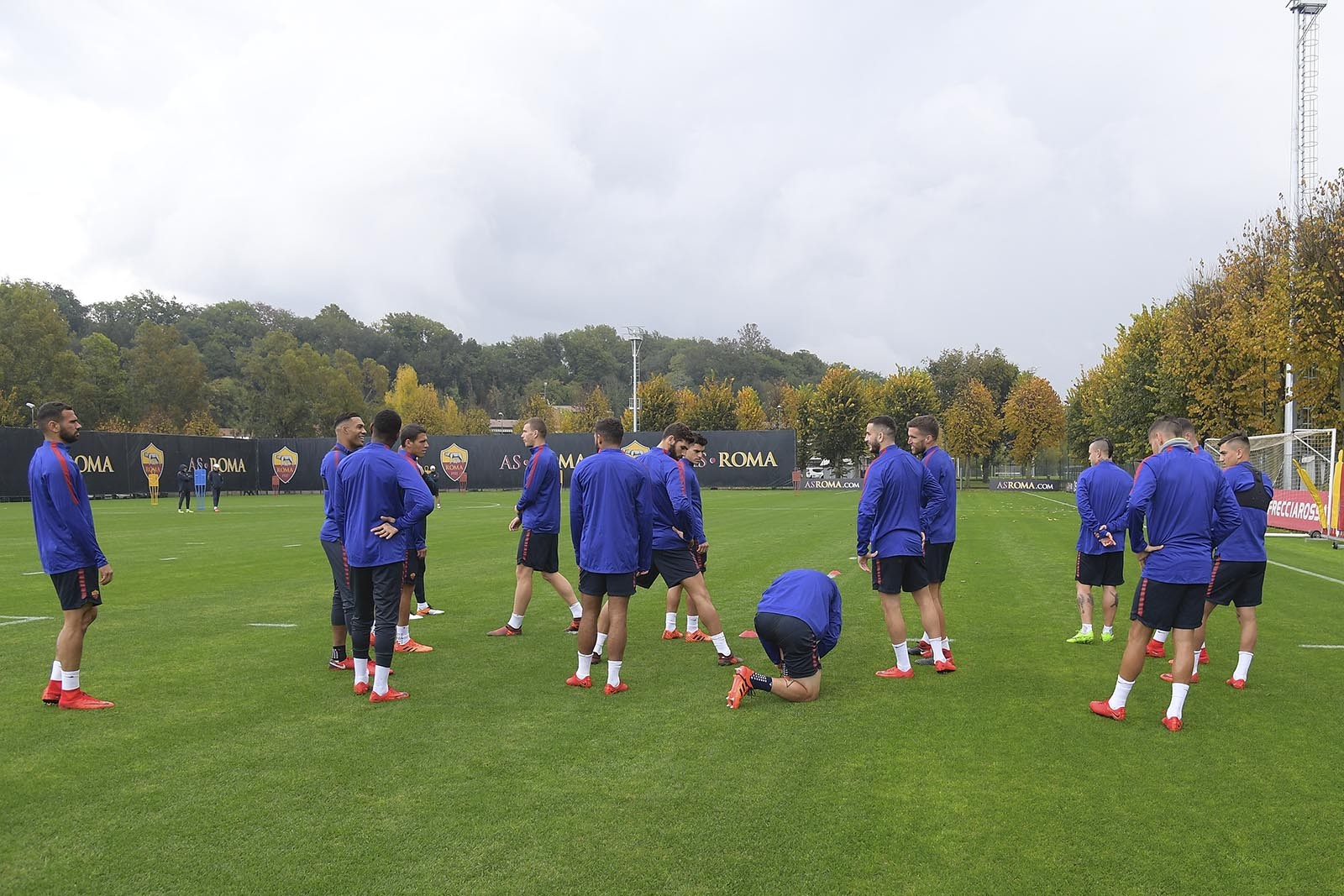 Roma tập luyện - Bóng Đá