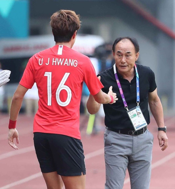 Hwang Ui-jo - tiền đạo gieo rắc sự kinh hoàng tại ASIAD 18 - Bóng Đá