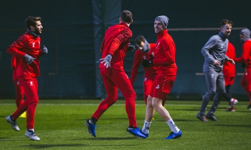 Liverpool sẵn sàng vô địch lượt đi - Bóng Đá