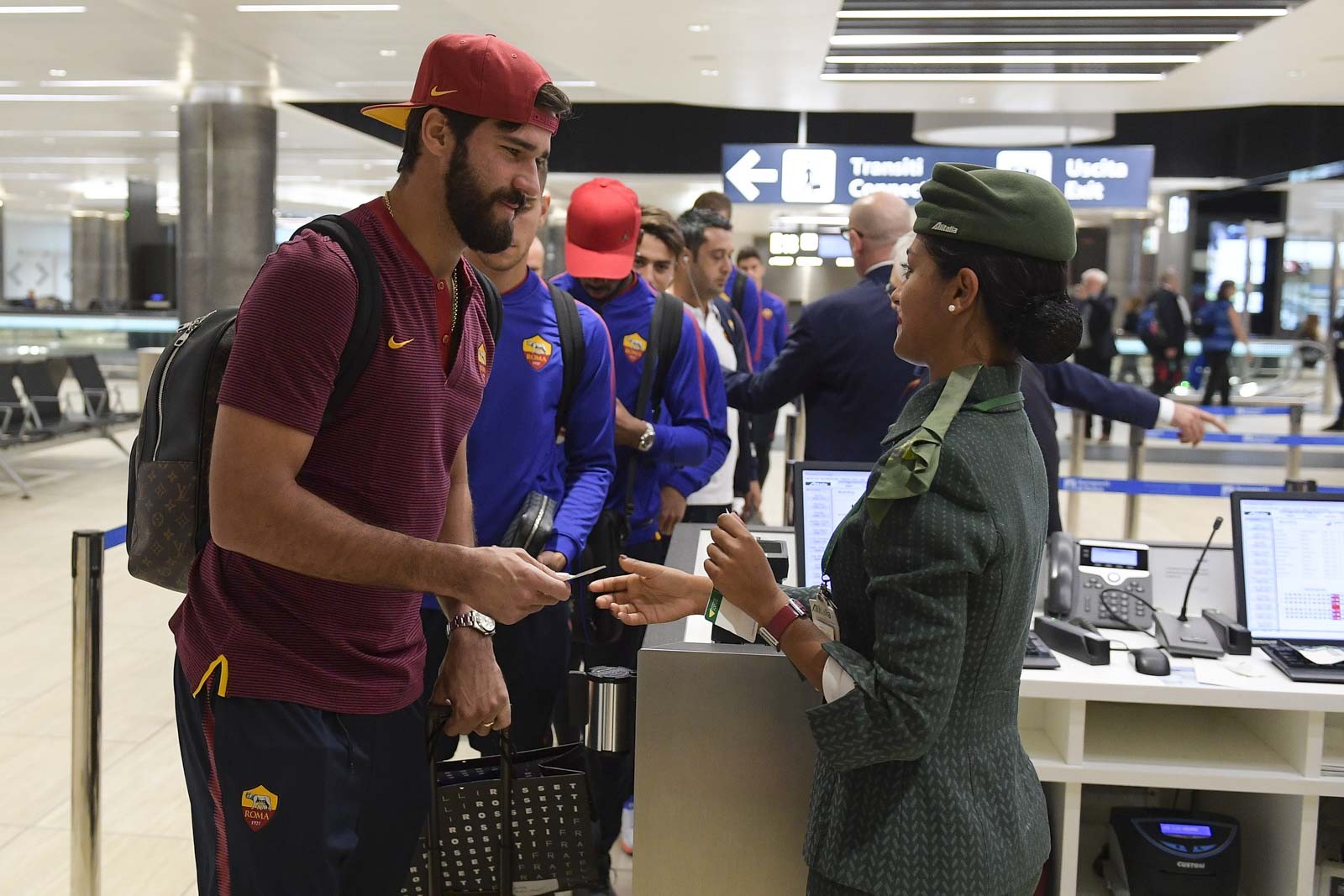 Bay đến 'thành phố của gió', Roma sẵn sàng cuốn phăng đội chủ nhà - Bóng Đá