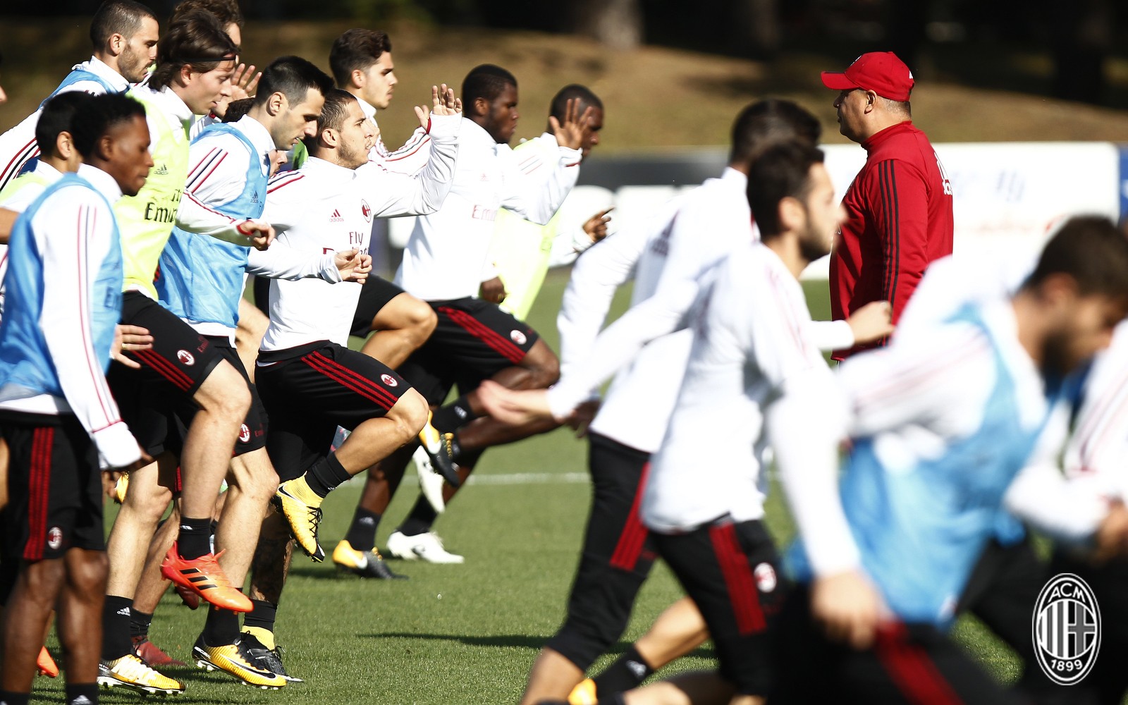 ảnh tập Milan - Bóng Đá