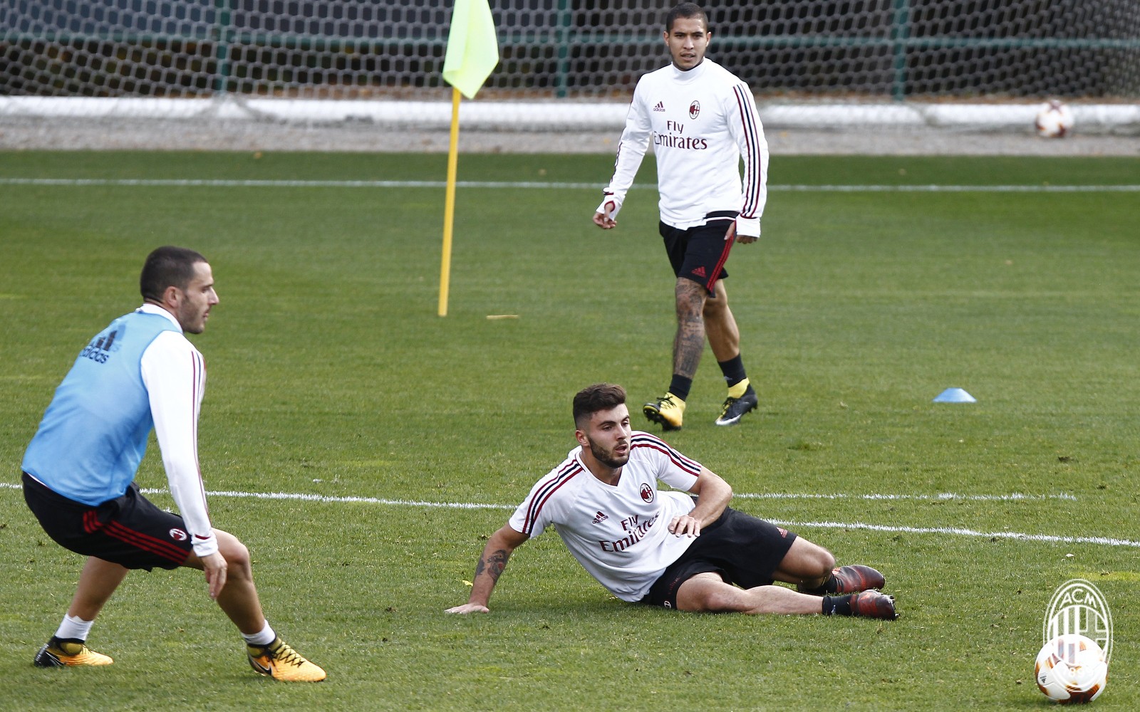 ảnh tập Milan - Bóng Đá