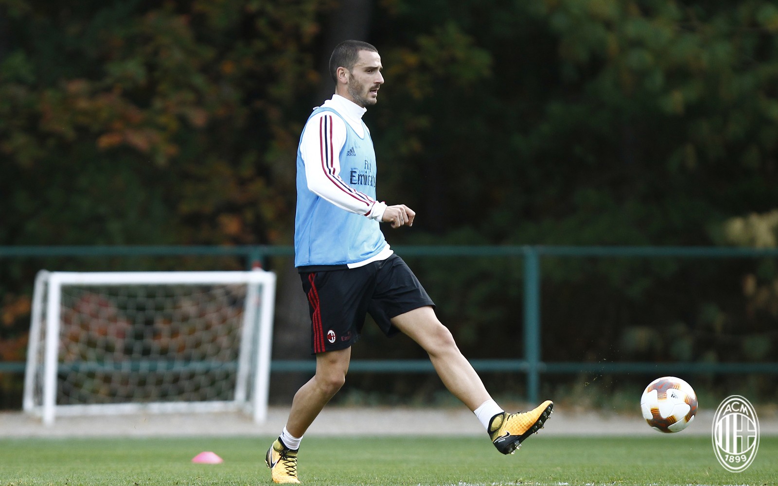 ảnh tập Milan - Bóng Đá