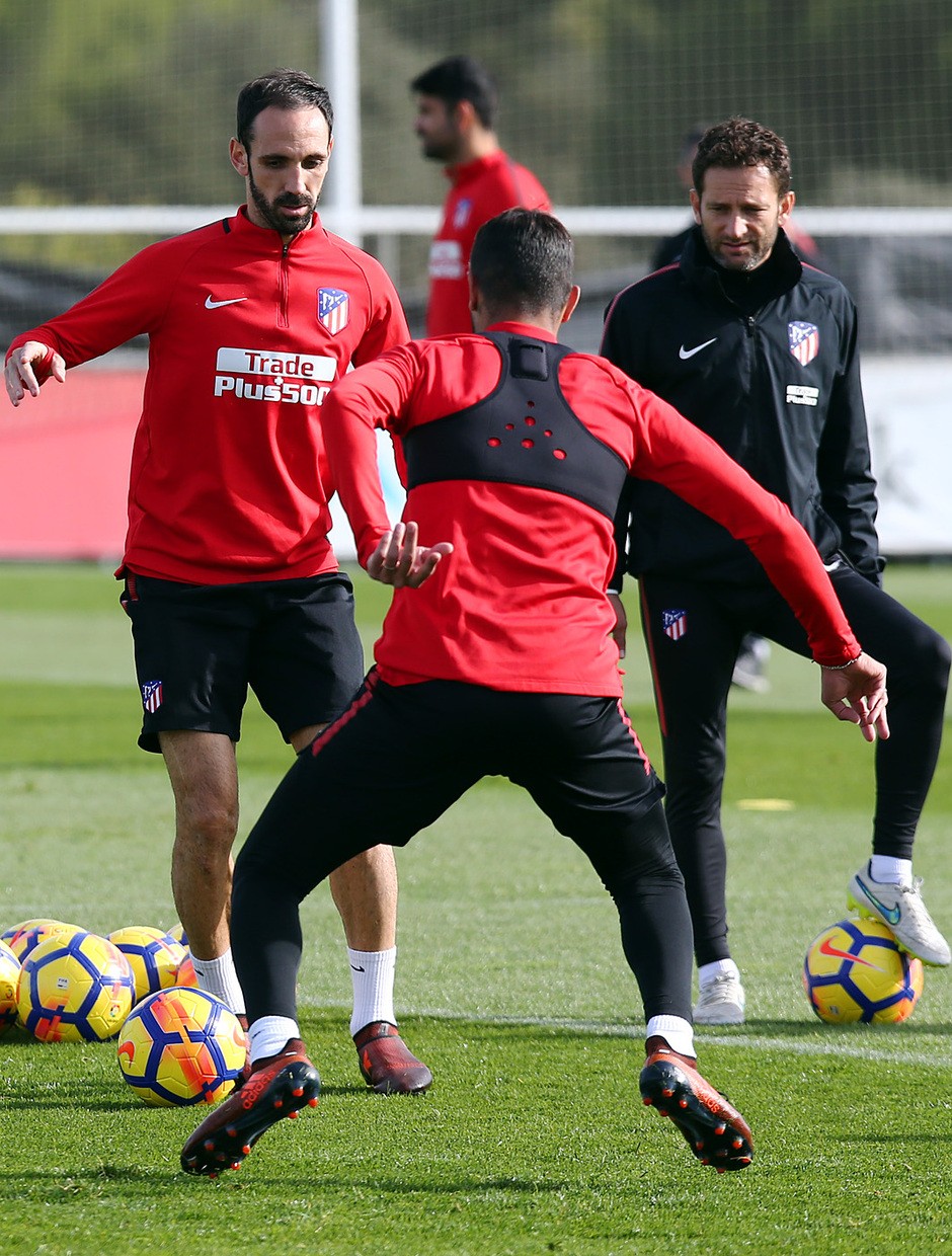 Ảnh tập Atletico Madrid - Bóng Đá