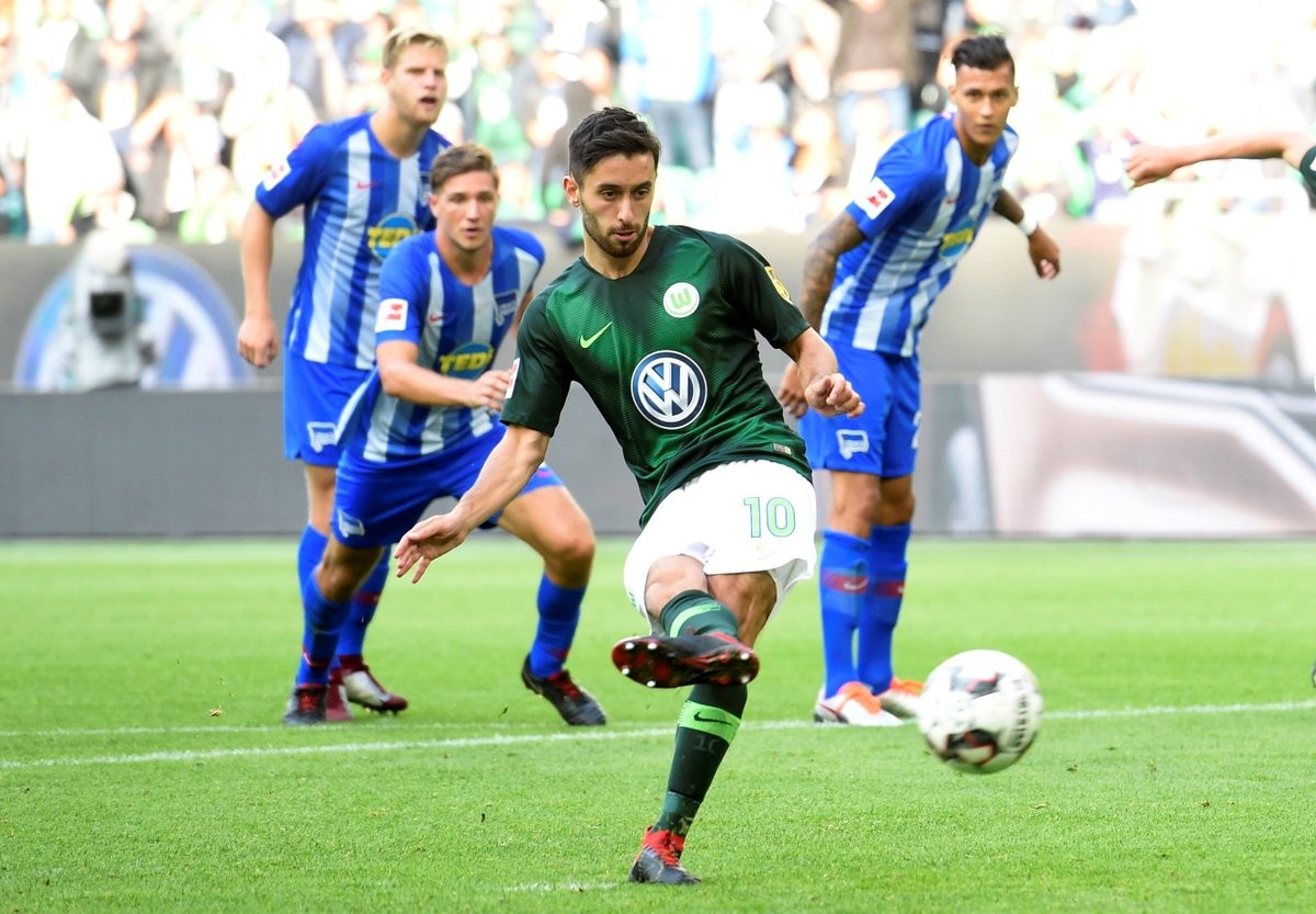 Hertha Berlin lập kỷ lục phạt đền - Bóng Đá