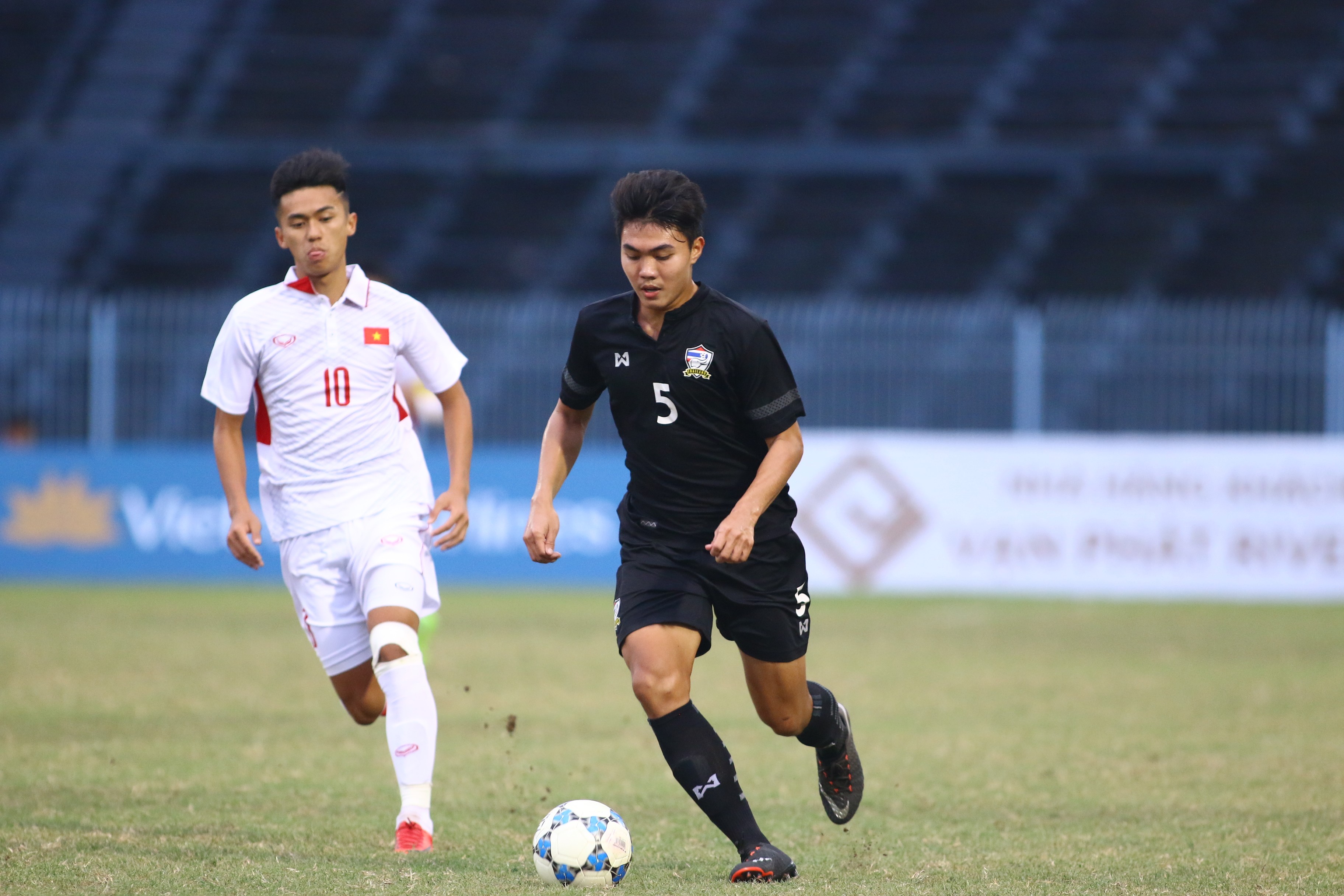 Chùm ảnh: Tăng tốc thần kỳ U19 Việt Nam 