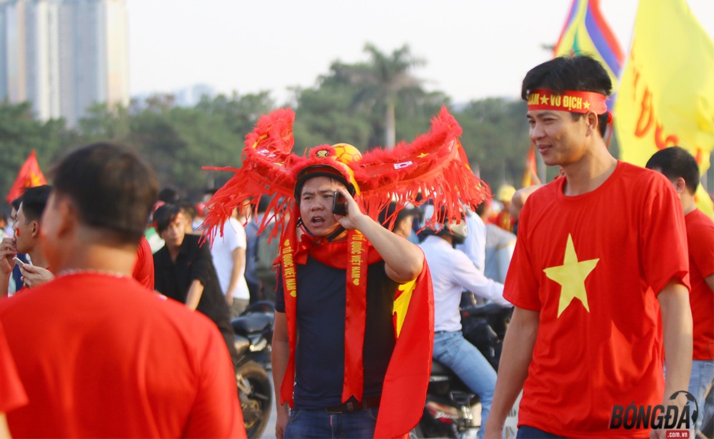 Chùm ảnh: Tuyệt vời CĐV Việt Nam - Bóng Đá