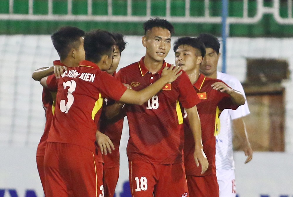 Điểm tin bóng đá Việt Nam sáng 15/10: Thầy trò HLV Hoàng Anh Tuấn chạy đà hoàn hảo cho VCK U19 châu Á - Bóng Đá
