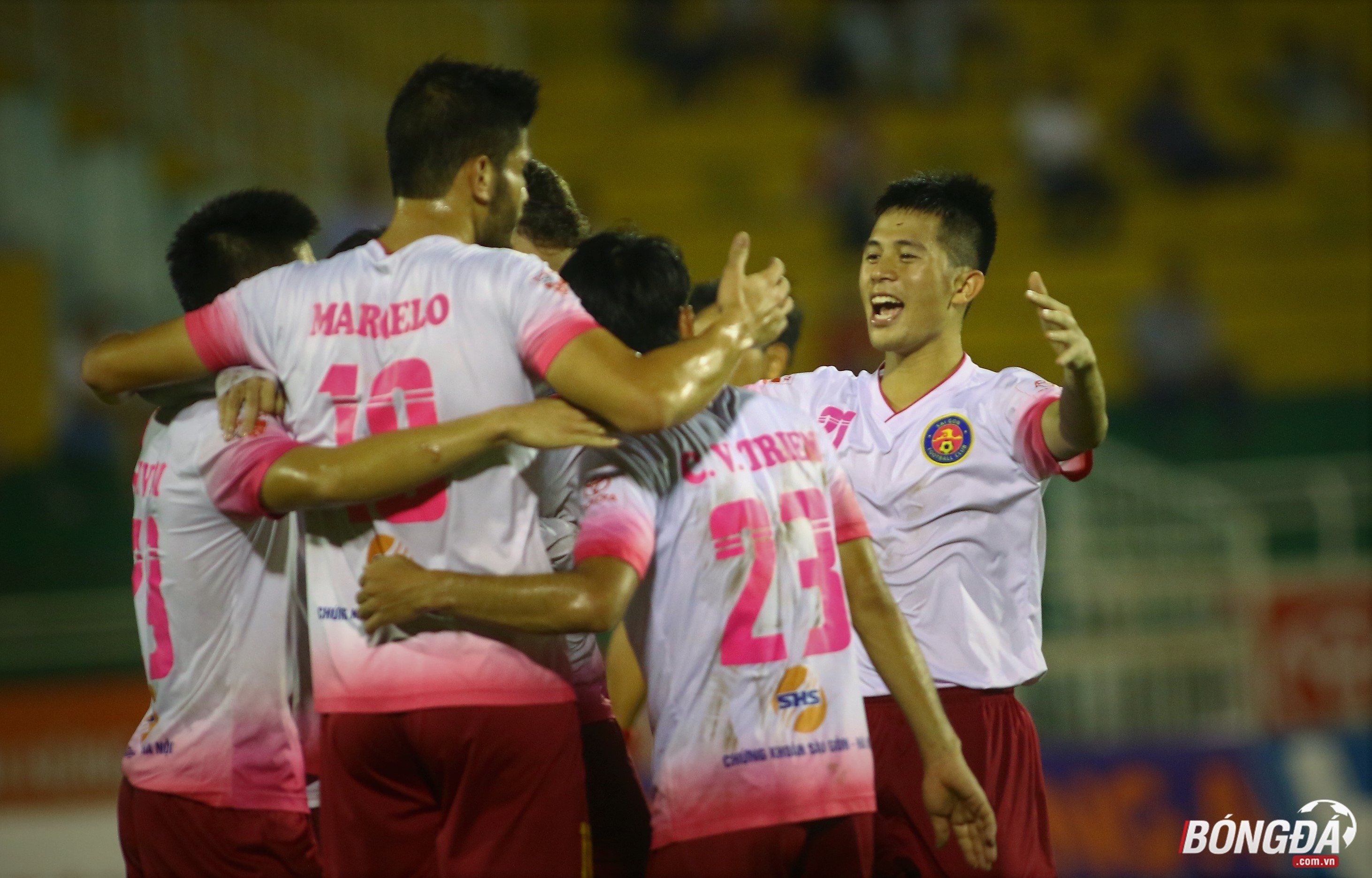 Đội bóng của Công Vinh thua tâm phục ở trận “derby Sài thành” - Bóng Đá