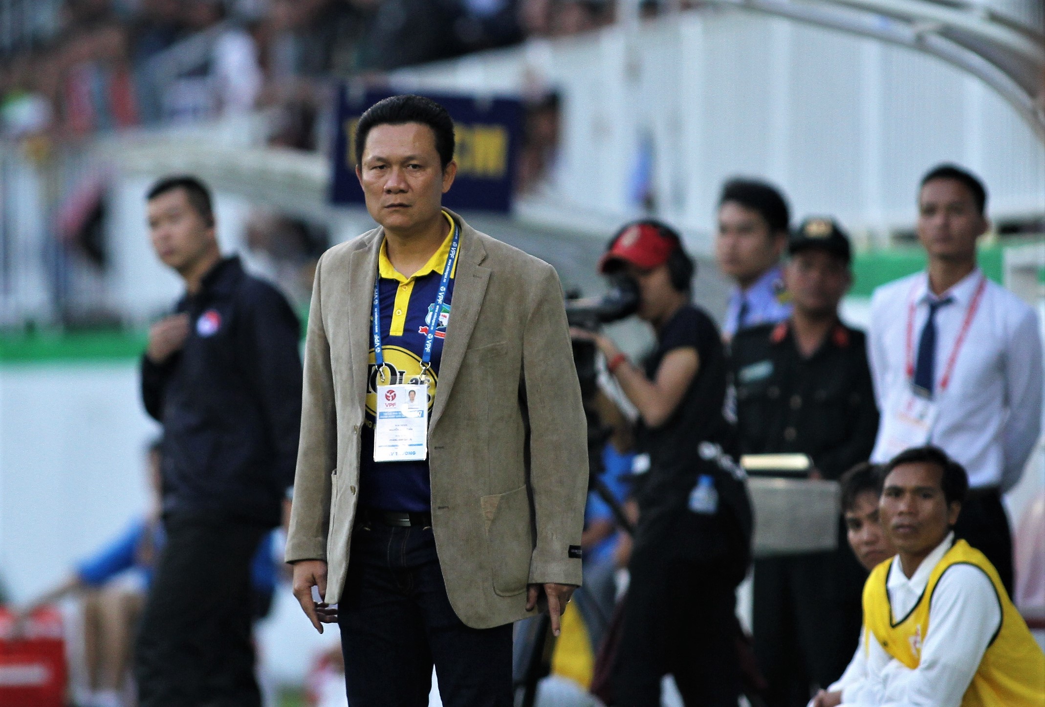    HAGL lập “hat-trick” thất bại, Hữu Thắng “xuất tướng” về phố núi? - Bóng Đá