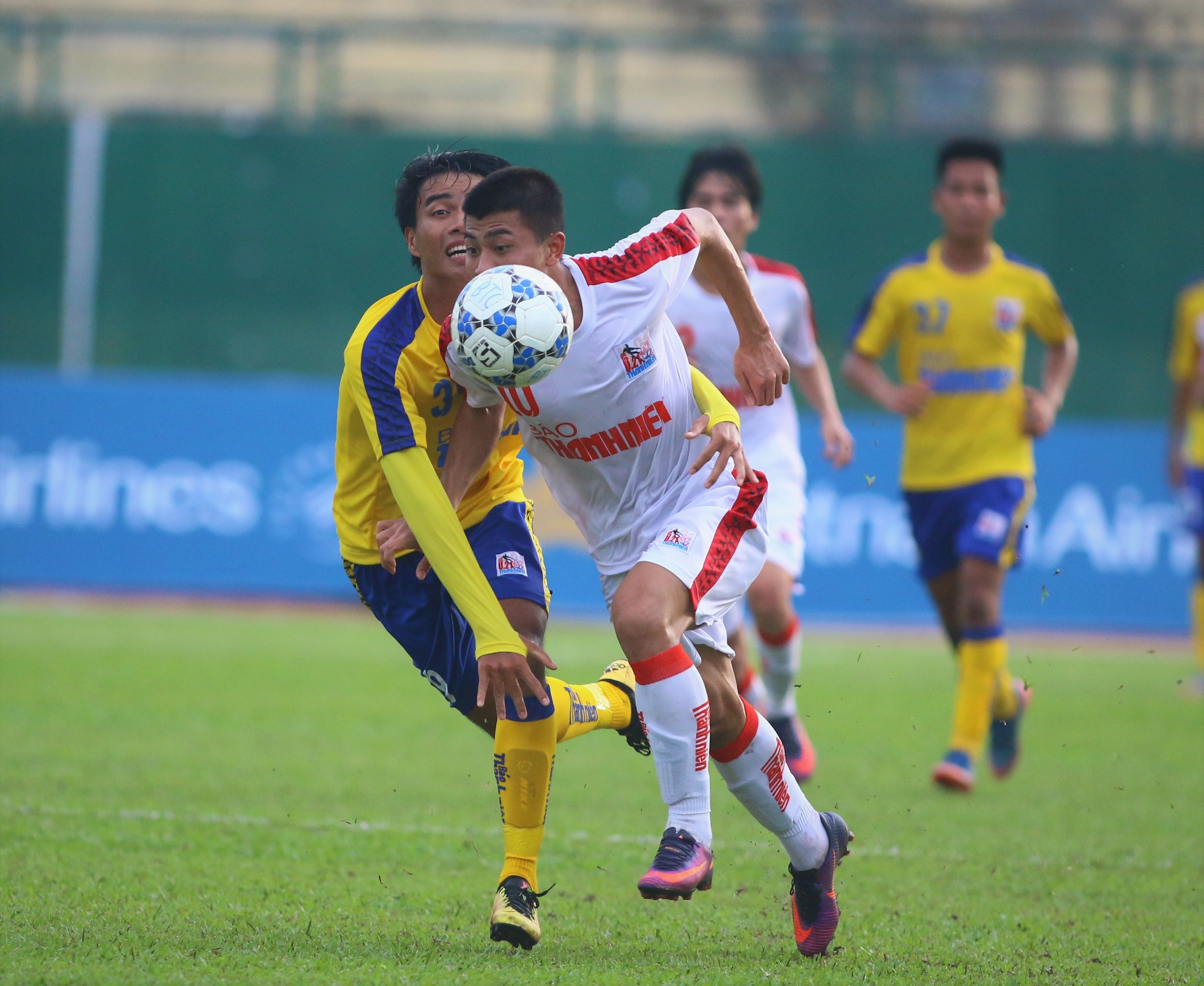 HLV U21 HAGL: Cầu thủ phải đá đẹp và cống hiến - Bóng Đá