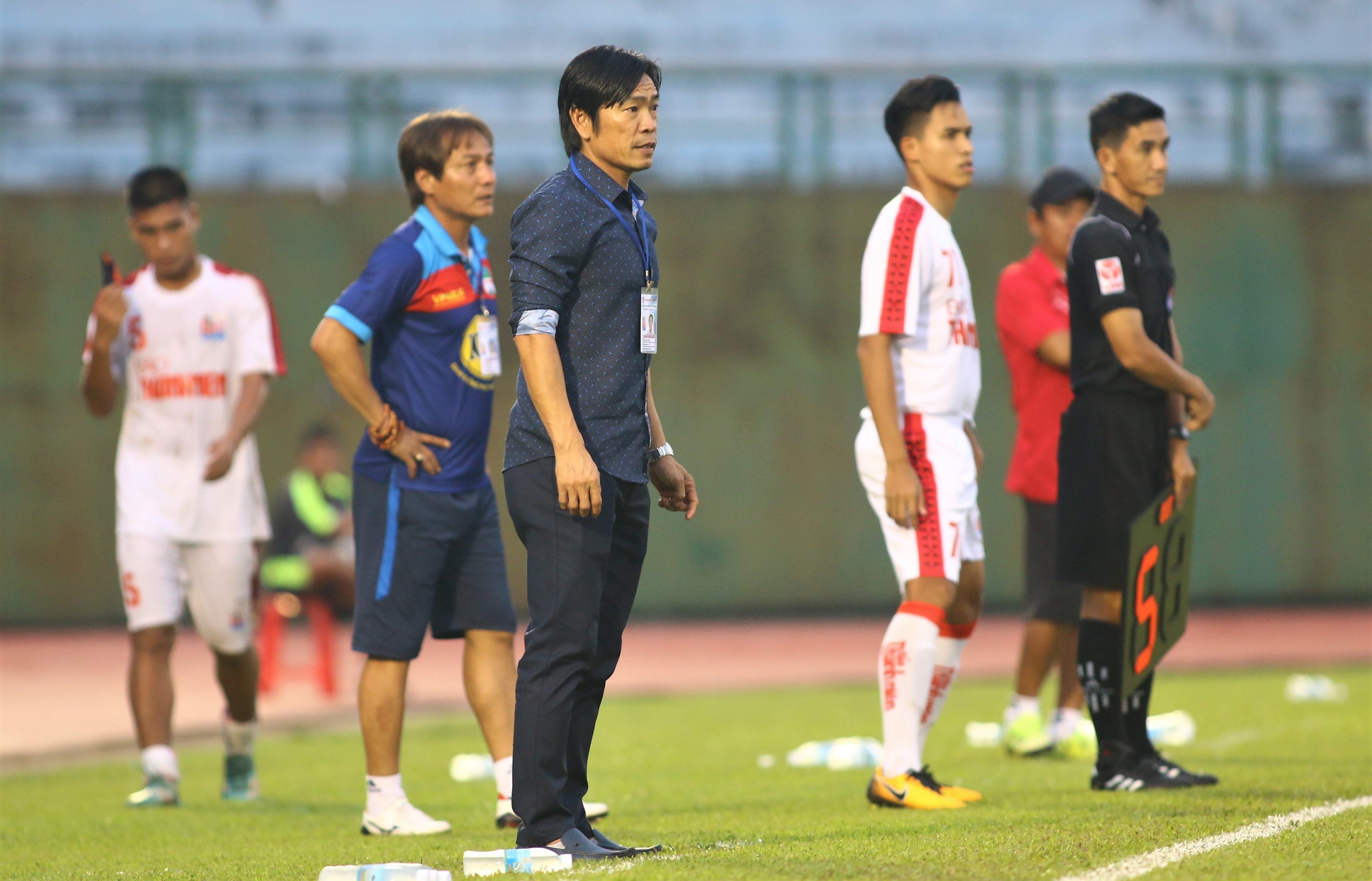 HLV U21 HAGL: Cầu thủ phải đá đẹp và cống hiến - Bóng Đá