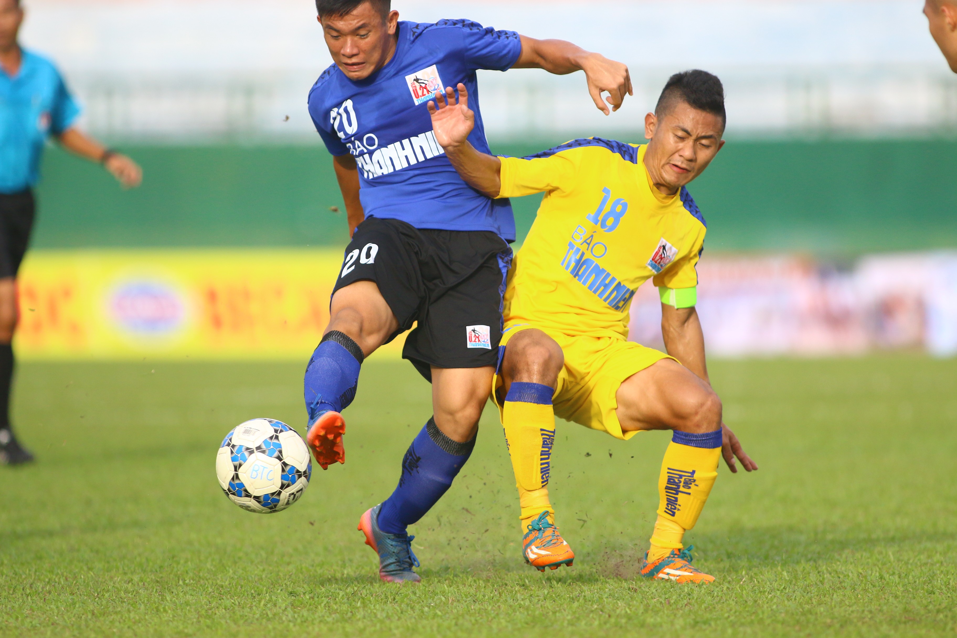 Vùi dập U21 Huế, 