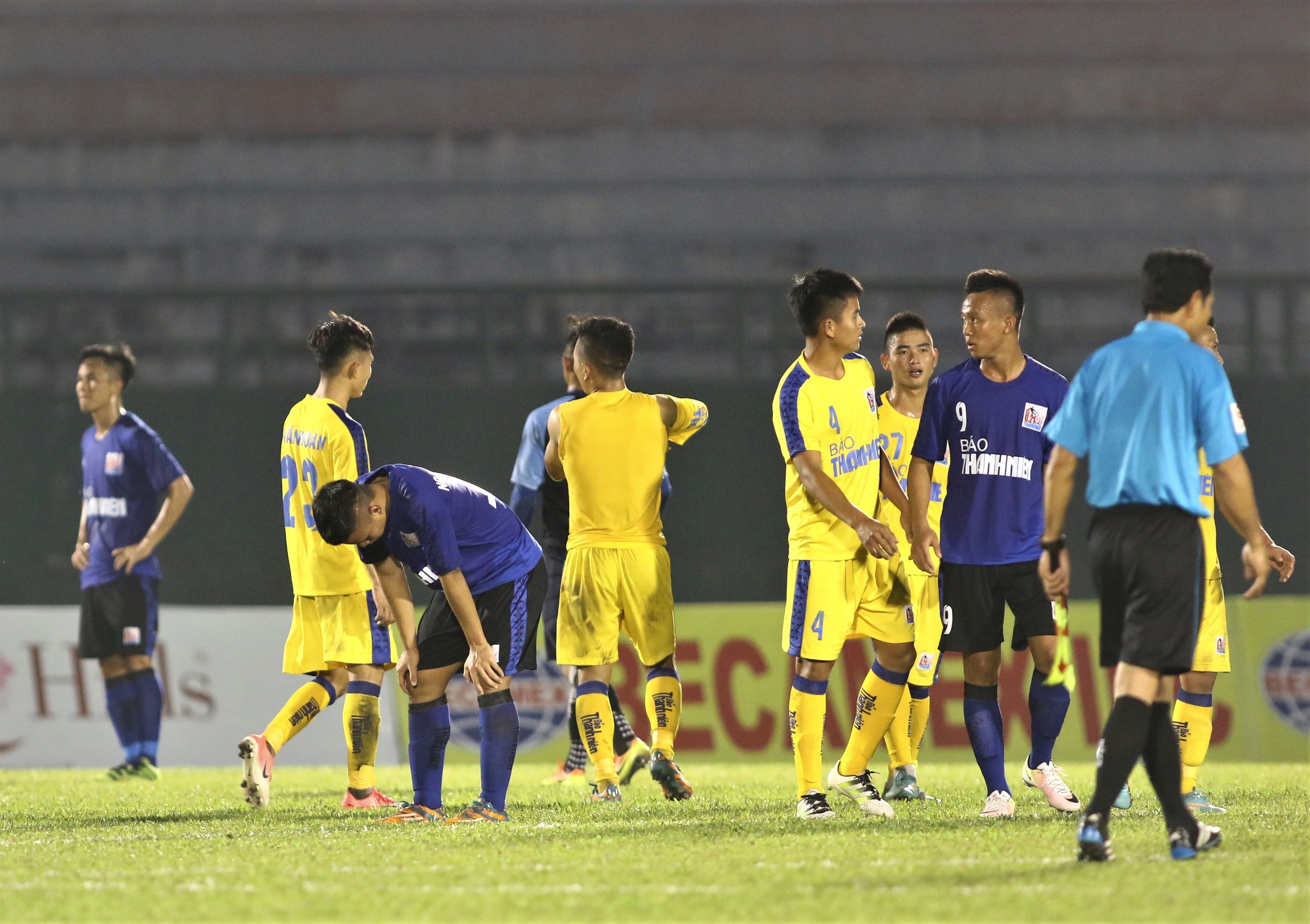 Vùi dập U21 Huế, 