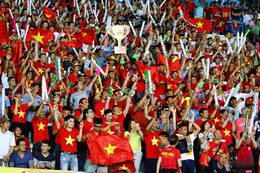 Dư âm ĐT Việt Nam 0-0 Myanmar: Công Phương, Quang Hải ăn món 