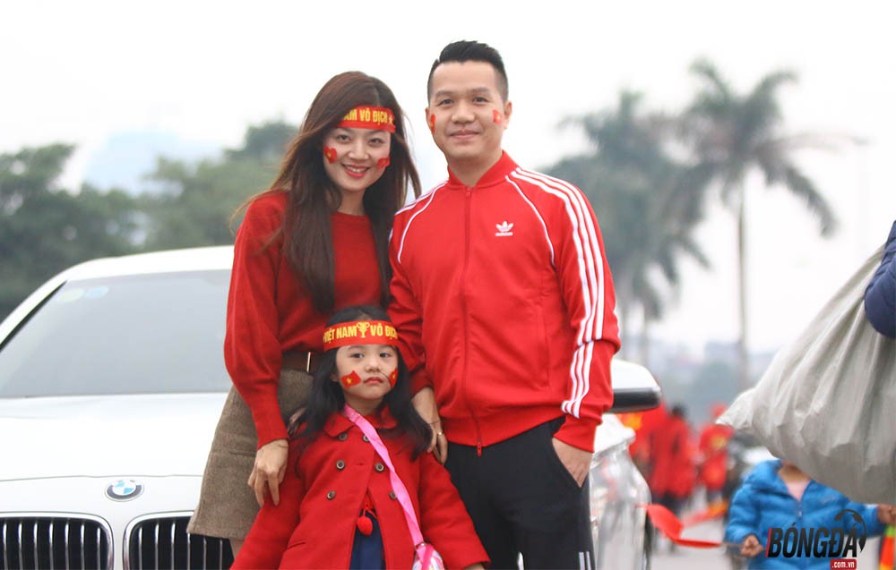 Trực tiếp sân Mỹ Đình: 