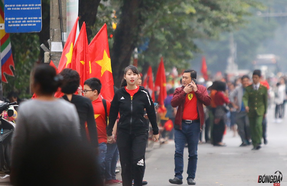 Chùm ảnh: Mưu sinh cùng ĐT Việt Nam - Bóng Đá