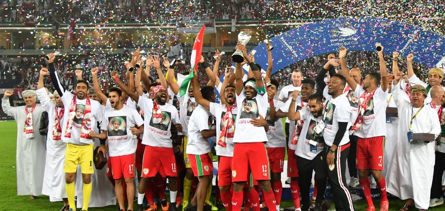 Oman công bố đội hình, 'huyền thoại' Premier League vắng mặt phút cuối - Bóng Đá