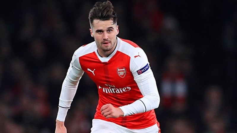Arsenal chia điểm, CĐV chỉ trích thậm tệ cái tên 2 năm liền mới được đá chính - Bóng Đá