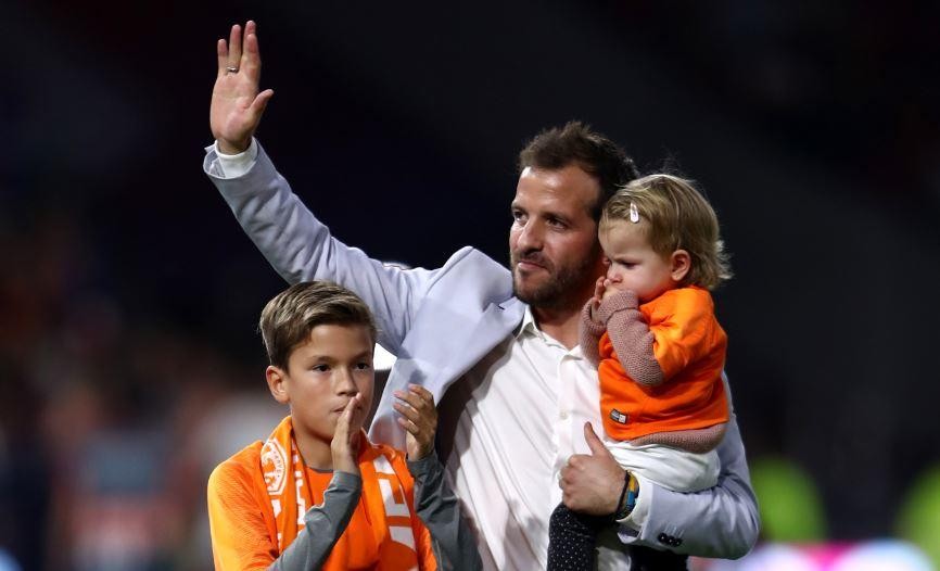 Van der Vaart giải nghệ - Bóng Đá