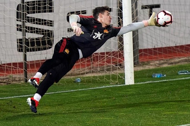 Tây Ban Nha tập - Bóng Đá