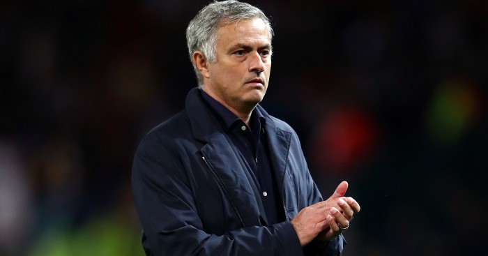 Mourinho chê bai hàng thủ - Bóng Đá