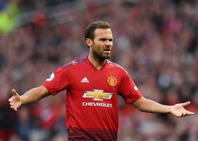 Sao Man Utd lên tiếng: 'Ngừng lại việc cảm thấy có lỗi với bản thân đi' - Bóng Đá