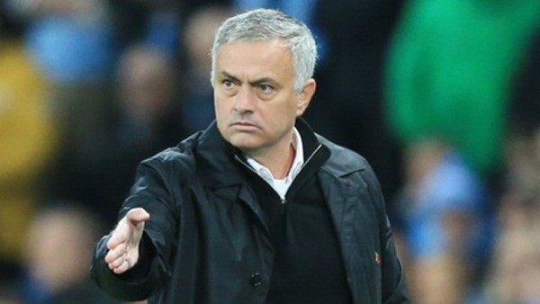 Jose Mourinho: Khi Gia Cát Lượng chẳng tìm thấy minh quân và ngũ hổ tướng - Bóng Đá