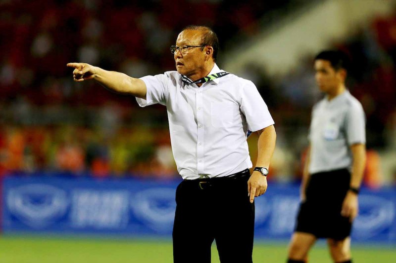 Giúp Việt Nam vô địch AFF Cup, thầy Park được nhiều CLB Hàn chèo kéo - Bóng Đá