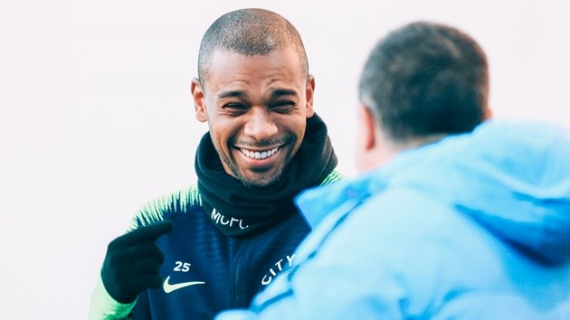 Man City tập  - Bóng Đá