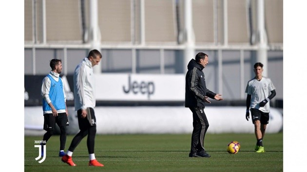 Juve tập - Bóng Đá