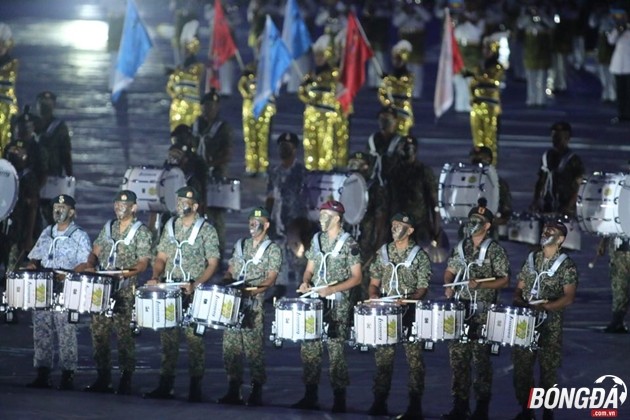 Trực tiếp lễ bế mạc SEA Games 29: Khán giả lấp kín khán đài Bukit Jalil - Bóng Đá