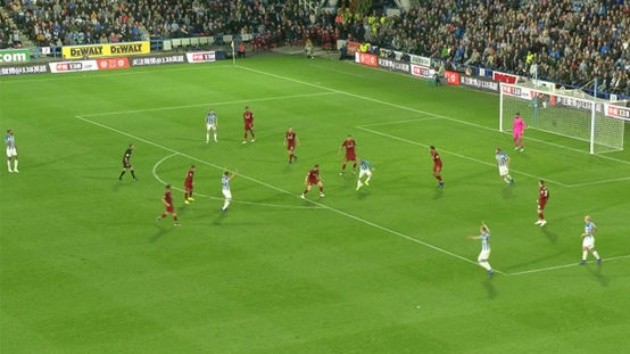 Tranh cãi: Trọng tài cướp mất quả penalty của Huddersfield? - Bóng Đá