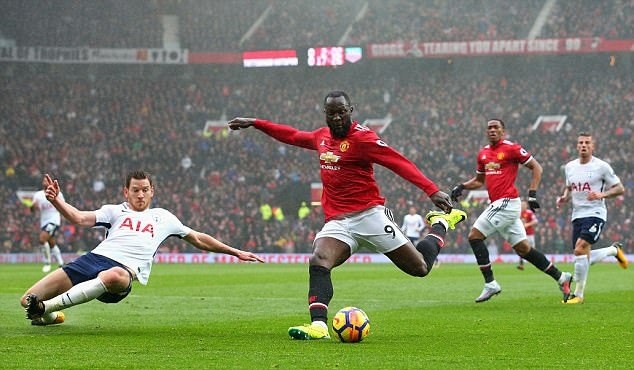 Lukaku hé lộ nhân tố X giúp M.U bám đuổi Man City - Bóng Đá