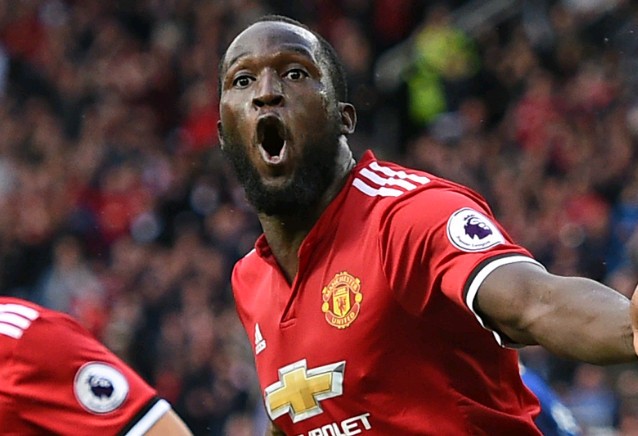 Lukaku san bằng kỉ lục ghi bàn của Van Persie và Saha - Bóng Đá