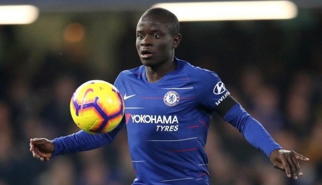 290 ngàn bảng/tuần liệu có lãng phí cho vai trò của N'Golo Kante? - Bóng Đá