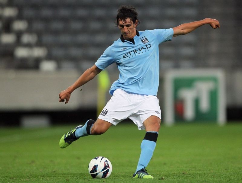 Đội hình 11 ngôi sao đã bán của Man City: Đội trưởng Serbia, 