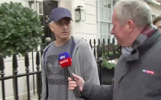 NHM Man Utd sẽ không tin cử chỉ tuyệt vời của Mourinho sau khi bị sa thải - Bóng Đá