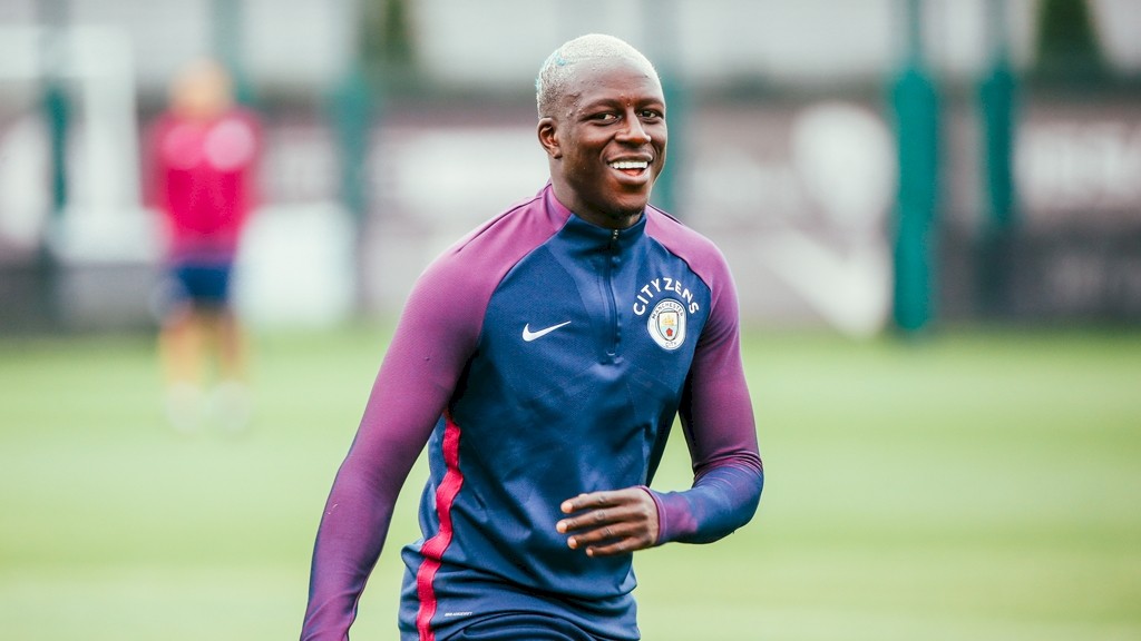 Ảnh tập Man City - Bóng Đá