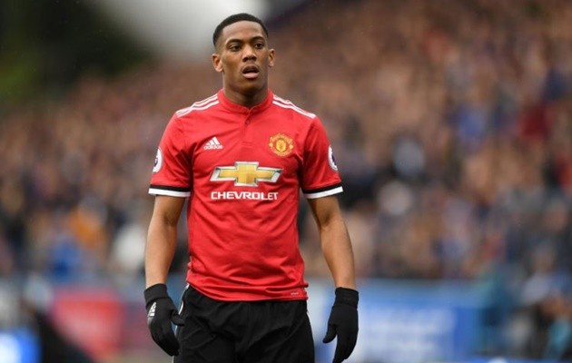 'Thật kinh ngạc nếu họ gia hạn với Martial bằng tất cả sự nghiêm túc' sam allardyce chia sẻ - Bóng Đá